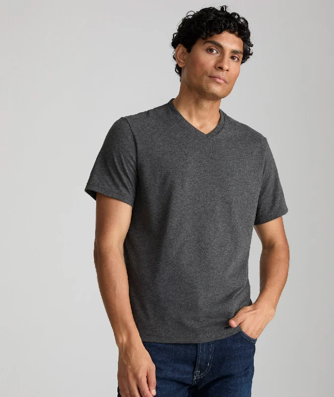 Men’s relaxed camo top-Ultrasoft V-Neck Tee