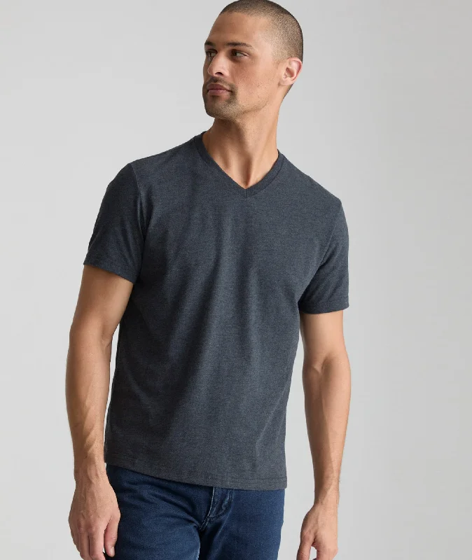 Men’s bold faded shirt-Ultrasoft V-Neck Tee