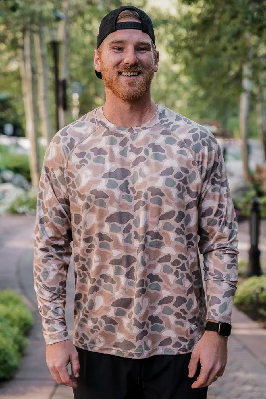 Men’s quick-dry athletic top-Performance Tee - LS - Pintail Camo